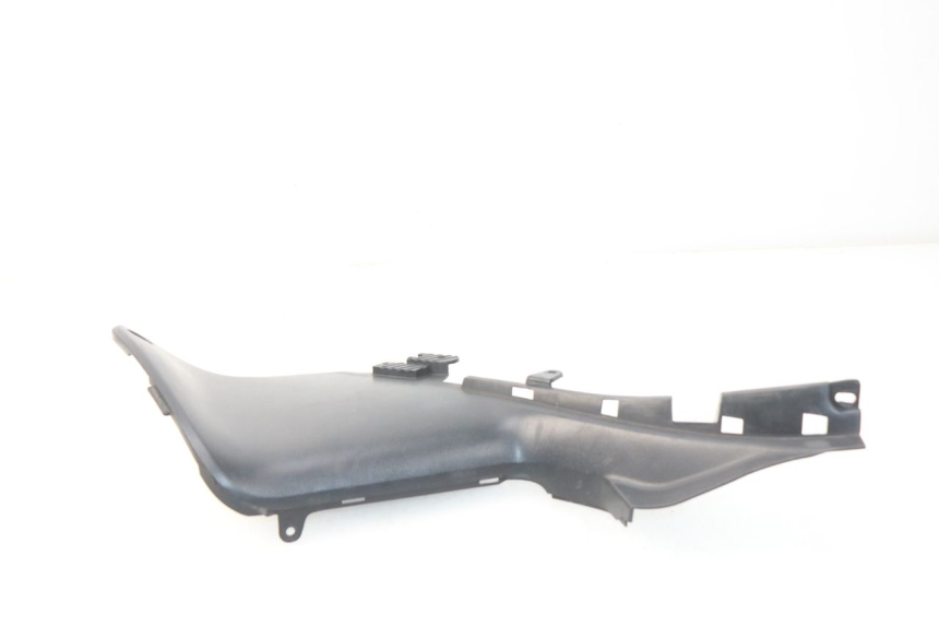 photo de Złącze prawej podnóżki YAMAHA XP T-MAX TMAX ABS 500 (2004 - 2007) - Zbliżenie techniczne