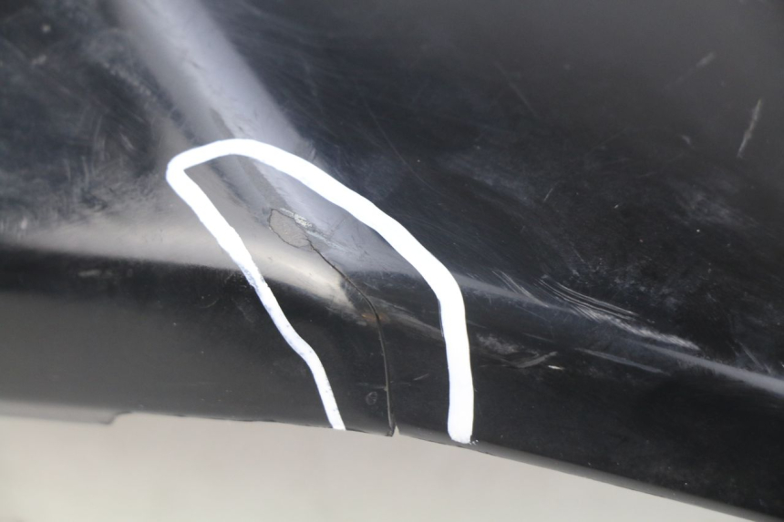 photo de Złącze prawej podnóżka YAMAHA XP T-MAX TMAX ABS 530 (2012 - 2015) - Stan powierzchni