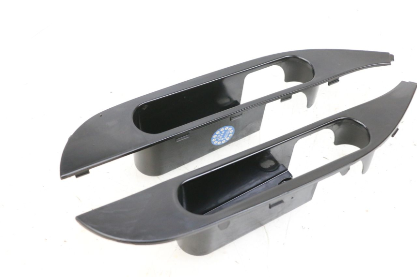 photo de POŁĄCZENIE PODNÓŻKA SEGWAY NINEBOT E125S 1 (2022 - 2026) - Inny kąt widzenia