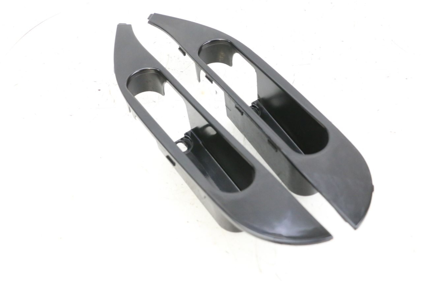 photo de POŁĄCZENIE PODNÓŻKA SEGWAY NINEBOT E125S 1 (2022 - 2026) - Zbliżenie techniczne