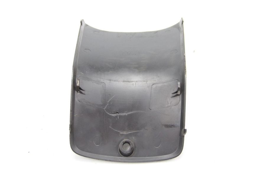 photo de POŁĄCZENIE PODNÓŻKA HONDA FES PANTHEON 125 (2003 - 2007) - Zbliżenie techniczne