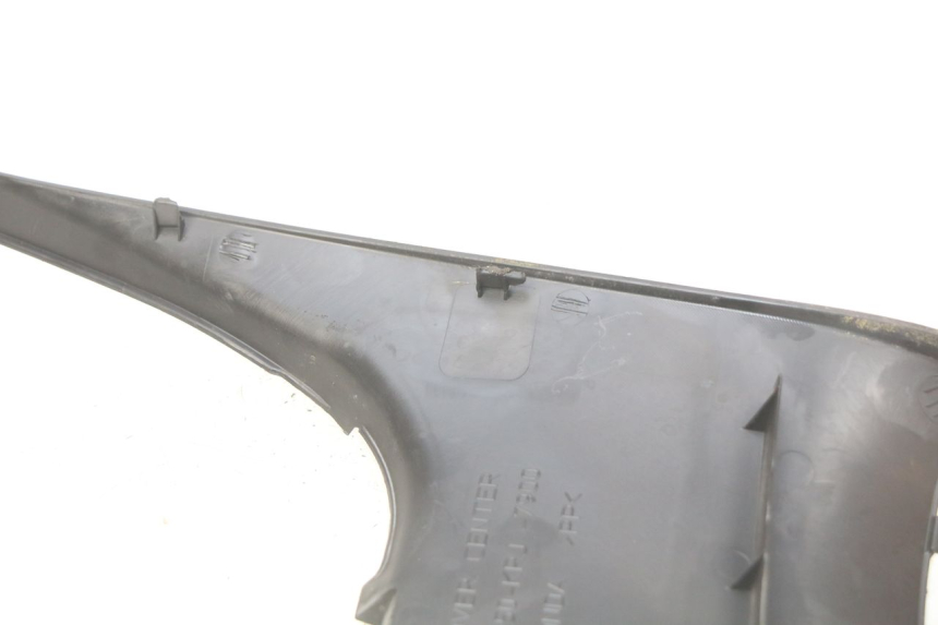 photo de POŁĄCZENIE PODNÓŻKA HONDA FES S-WING SWING ABS 125 (2007 - 2015) - Zoom stanu zużycia