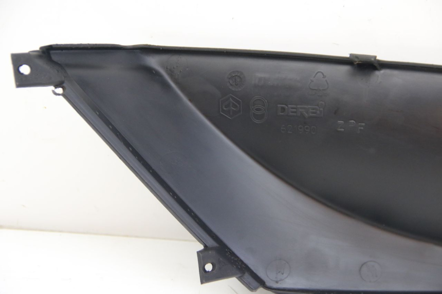 photo de Złącze lewego podnóżka DERBI BOULEVARD 50 (2009 - 2006) - Stan powierzchni