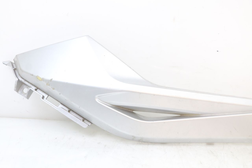 photo de Złącze lewego podnóżka LONGJIA EASY MAX 125 (2020 - 2024) - Zoom stanu zużycia