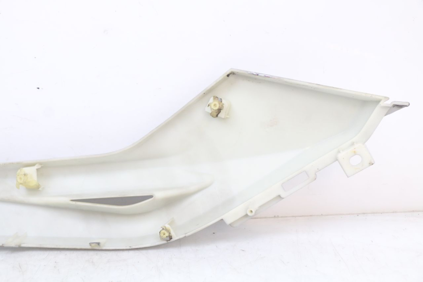 photo de Złącze lewego podnóżka LONGJIA EASY MAX 125 (2020 - 2024) - Punkty mocowania