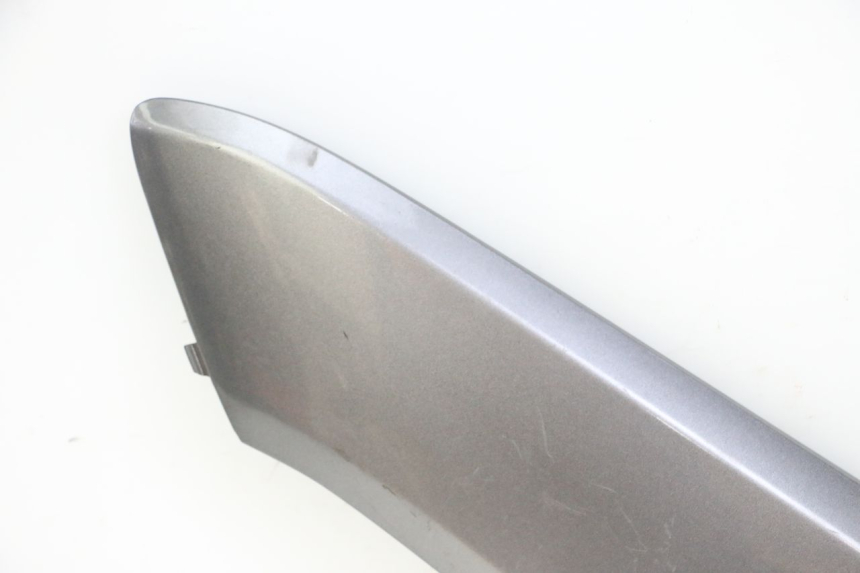 photo de Złącze lewego podnóżka HONDA FORZA ABS 300 (2013 - 2017) - Szczegóły charakterystyczne