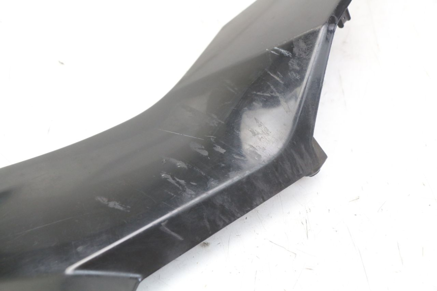 photo de Złącze lewego podnóżka HONDA FORZA 125 (2015 - 2016) - Stan powierzchni