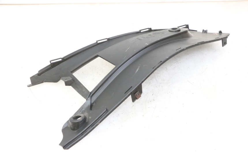 photo de Złącze lewego podnóżka GILERA NEXUS 300 (2008 - 2013) - Zoom stanu zużycia