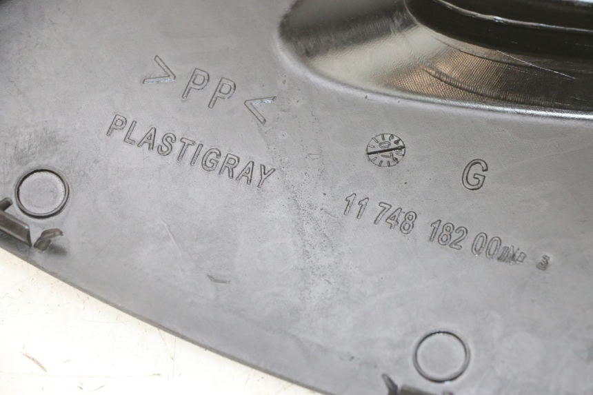 photo de Złącze lewego podnóżka PEUGEOT JET FORCE CARBU 50 (2003 - 2016) - Szczegół części