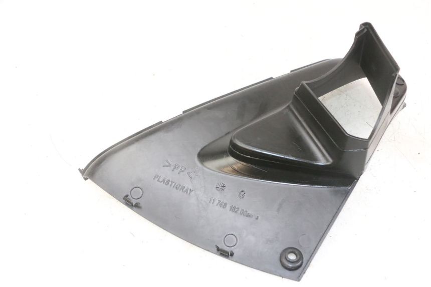 photo de Złącze lewego podnóżka PEUGEOT JET FORCE CARBU 50 (2003 - 2016) - Zoom stanu zużycia