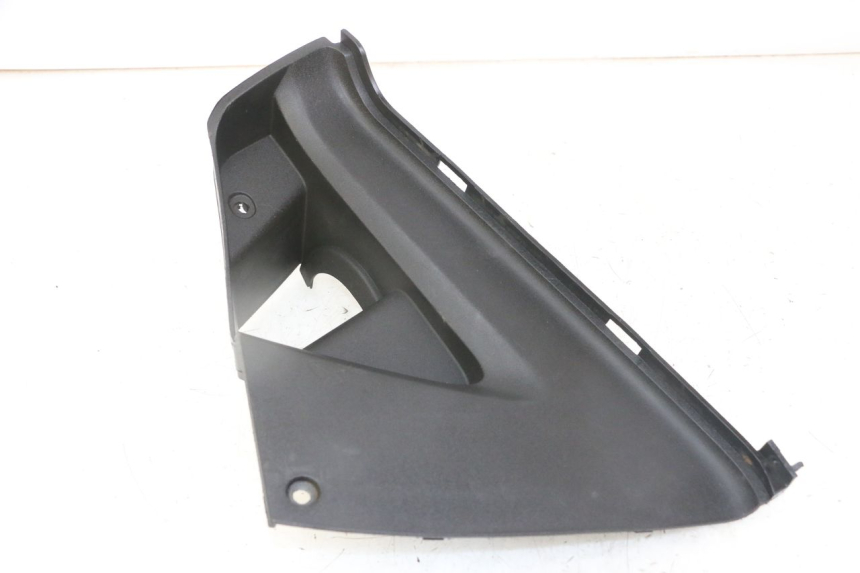 photo de Złącze lewego podnóżka PEUGEOT JET FORCE CARBU 50 (2003 - 2016) - Punkty mocowania