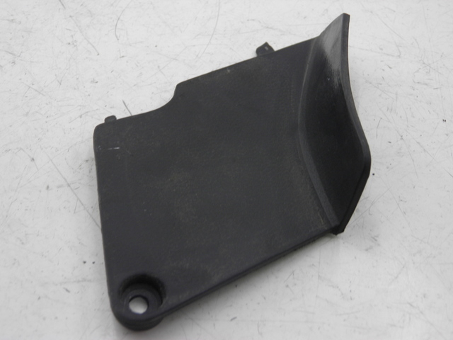 photo de Złącze lewego podnóżka KYMCO SPACER 50 (1998 - 2009) - Zbliżenie techniczne