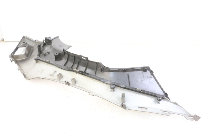 photo de Złącze lewego podnóżka KYMCO X-TOWN XTOWN 125 (2016 - 2021) - Szczegół części