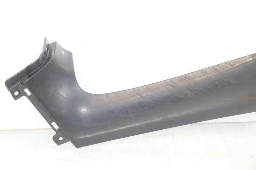 photo de Złącze lewego podnóżka PIAGGIO MP3 LT 300 (2010 - 2016) - Widok ogólny