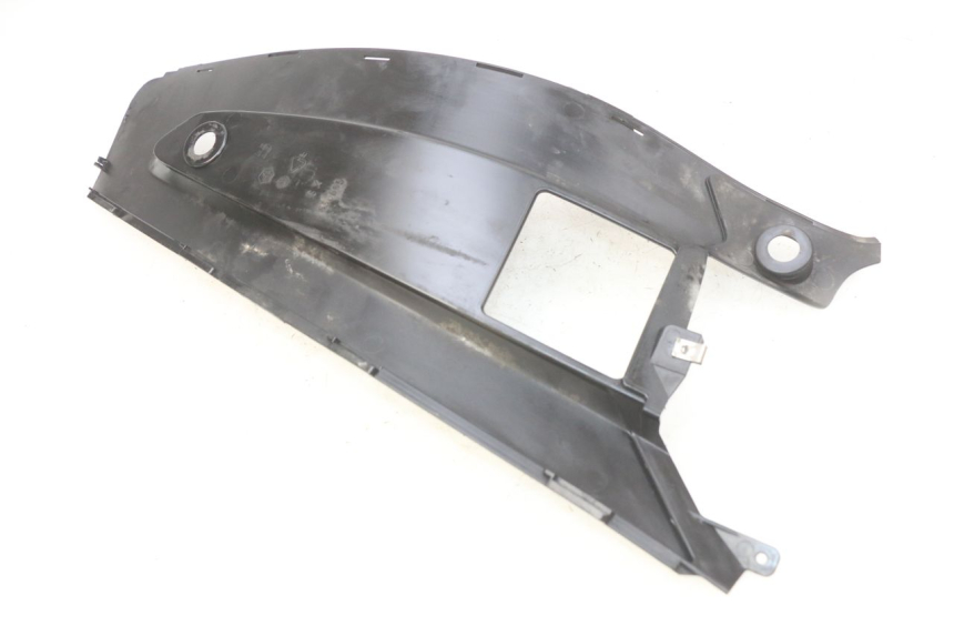 photo de Złącze lewego podnóżka GILERA NEXUS 125 (2009 - 2013) - Zoom stanu zużycia