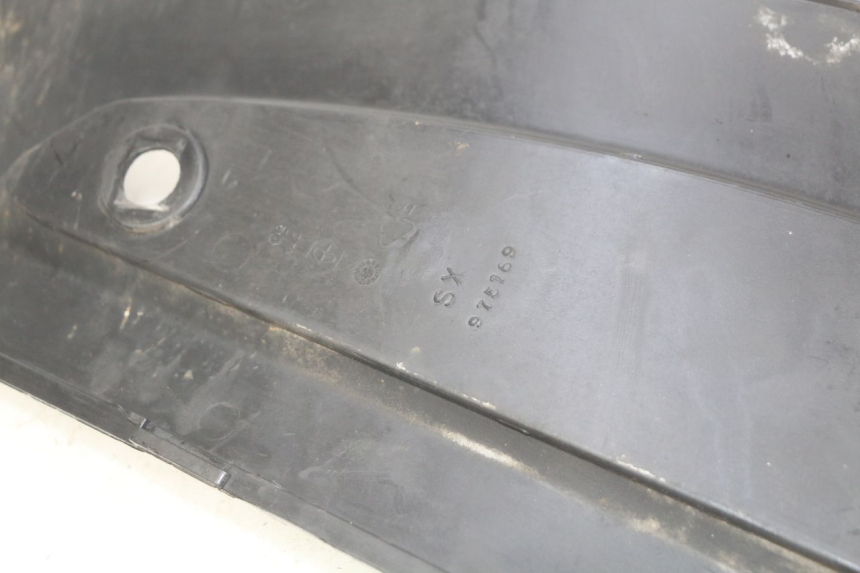 photo de Złącze lewego podnóżka GILERA NEXUS 125 (2007 - 2009) - Inny kąt widzenia