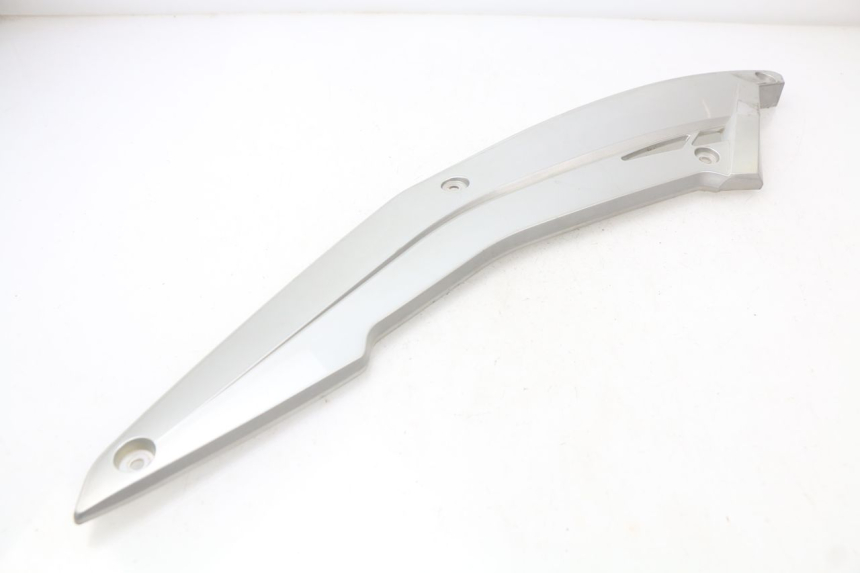 photo de Złącze lewego podnóżka RAZZO STEED 125 (2012 - 2018) - Inny kąt widzenia