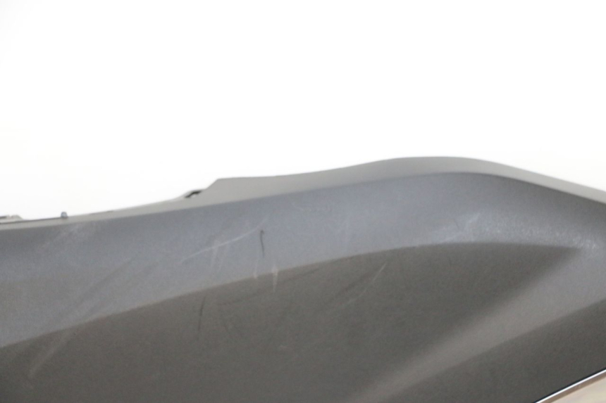 photo de Złącze lewego podnóżka YAMAHA TRICITY 300 (2020 - 2024) - Punkty mocowania