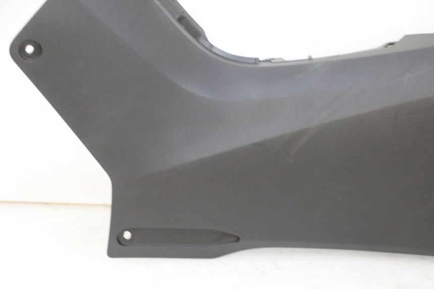 photo de Złącze lewego podnóżka YAMAHA TRICITY 300 (2020 - 2024) - Część sprawdzona