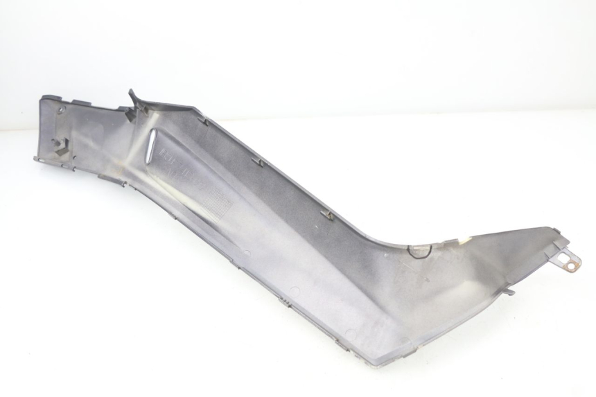 photo de Złącze lewego podnóżka YAMAHA XMAX X-MAX 125 (2006 - 2009) - Inny kąt widzenia