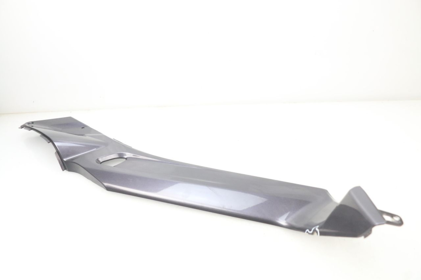 photo de Złącze lewego podnóżka YAMAHA XMAX X-MAX 125 (2006 - 2009) - Punkty mocowania