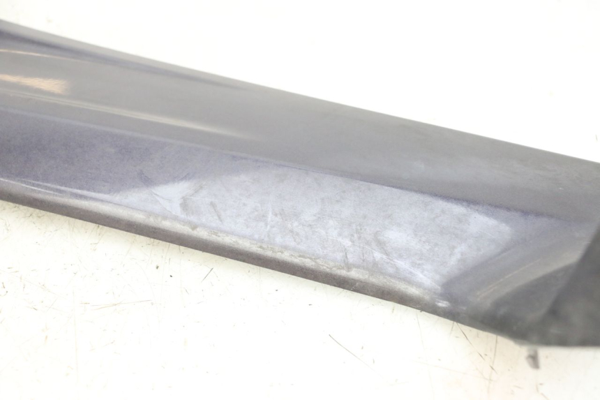 photo de Złącze lewego podnóżka YAMAHA XMAX X-MAX 125 (2006 - 2009) - Część sprawdzona