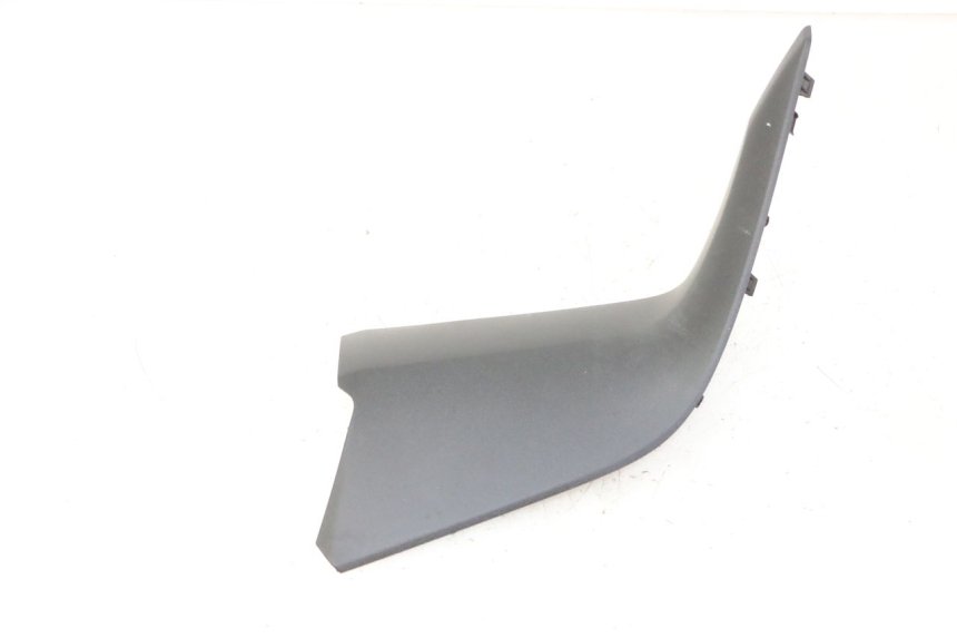 photo de Złącze lewego podnóżka YAMAHA XMAX X-MAX 125 (2021 - 2025) - Widok ogólny