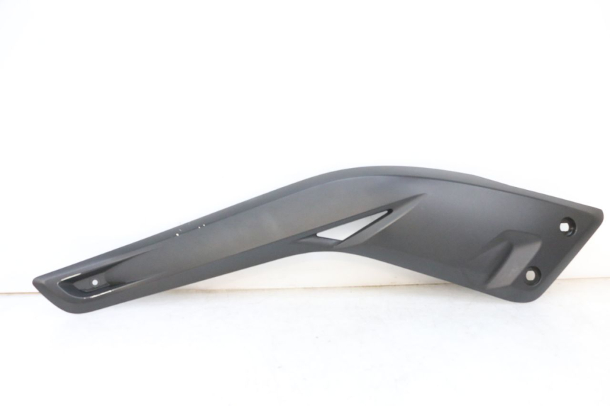 photo de Złącze lewego podnóżka YAMAHA X-MAX XMAX 125 (2010 - 2013) - Widok główny