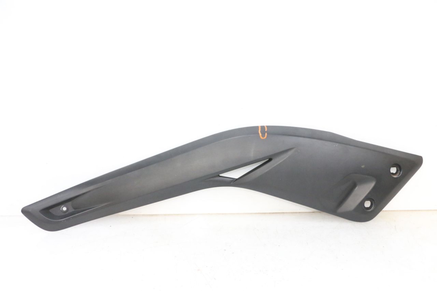 photo de Złącze lewego podnóżka YAMAHA X-MAX XMAX 125 (2010 - 2013) - Widok główny