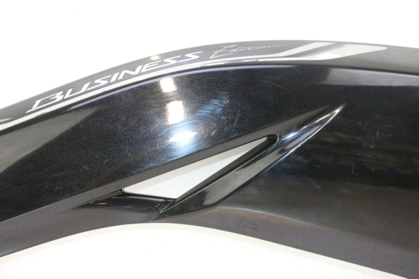 photo de Złącze lewego podnóżka YAMAHA X-MAX XMAX 125 (2010 - 2013) - Zoom stanu zużycia