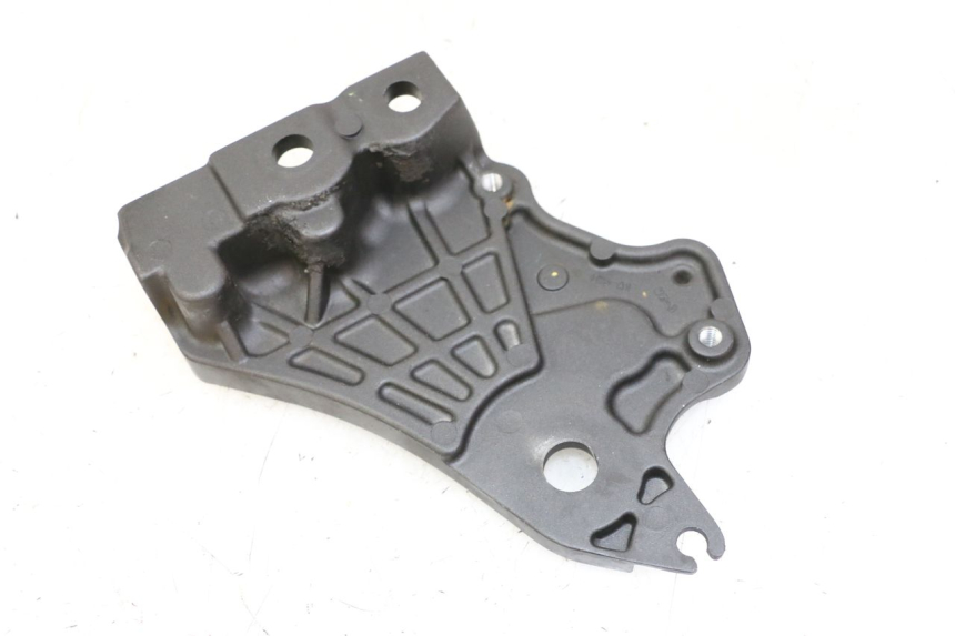 photo de Złącze lewego podnóżka YAMAHA TRACER 7 700 (2020 - 2024) - Zoom stanu zużycia