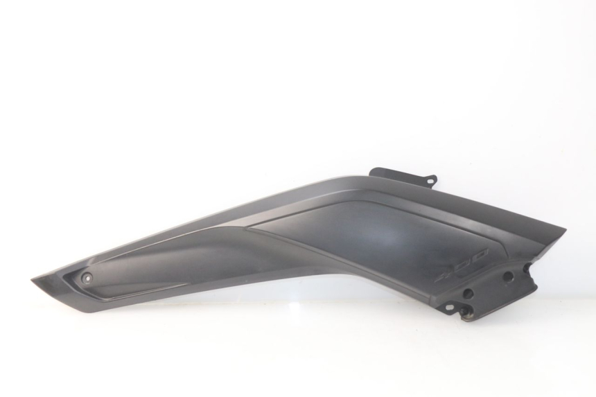 photo de Złącze lewego podnóżka YAMAHA YP X-MAX XMAX 400 (2014 - 2017) - Widok główny