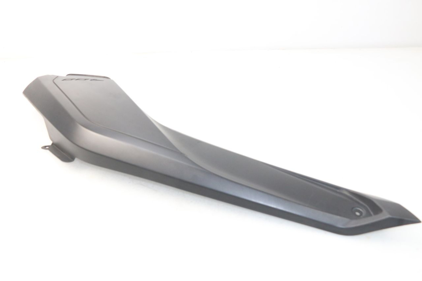 photo de Złącze lewego podnóżka YAMAHA YP X-MAX XMAX 400 (2014 - 2017) - Widok ogólny