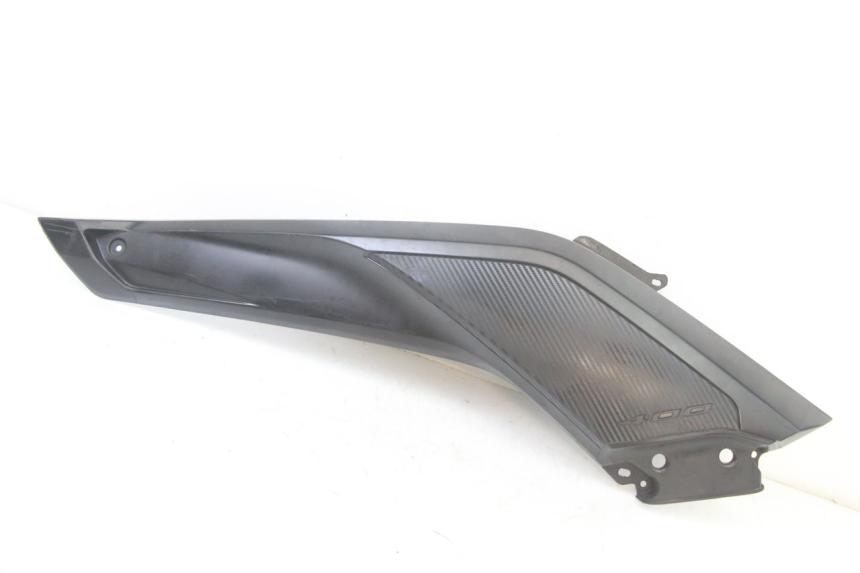 photo de Złącze lewego podnóżka YAMAHA YP X-MAX XMAX 400 (2014 - 2017) - Widok główny