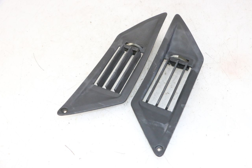 photo de POŁĄCZENIE PODNÓŻKA GILERA NEXUS 300 (2008 - 2013) - Zoom stanu zużycia