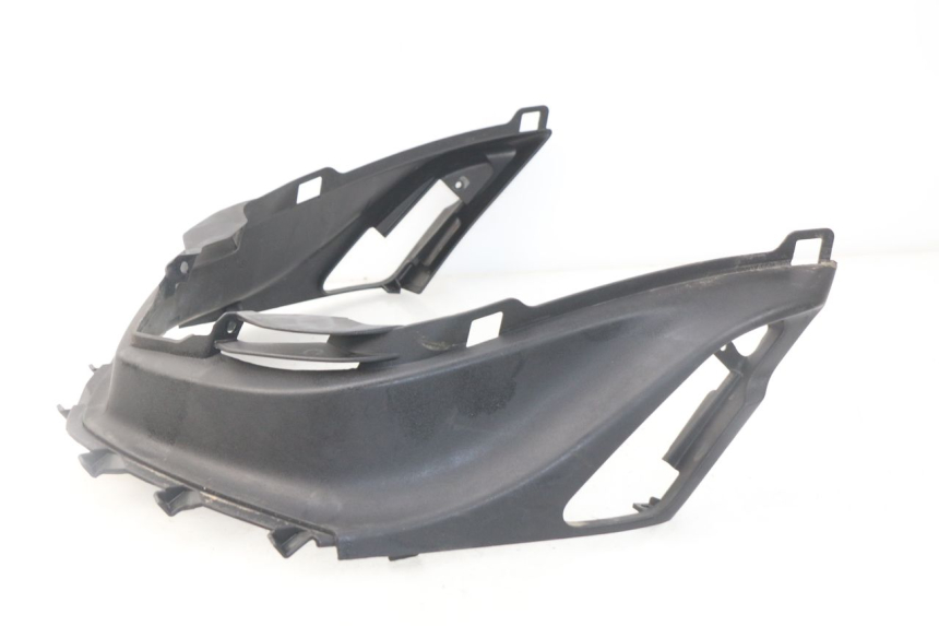 photo de Złącze podnóżka PIAGGIO LIBERTY IGET 4T 50 (2015 - 2020) - Zbliżenie techniczne