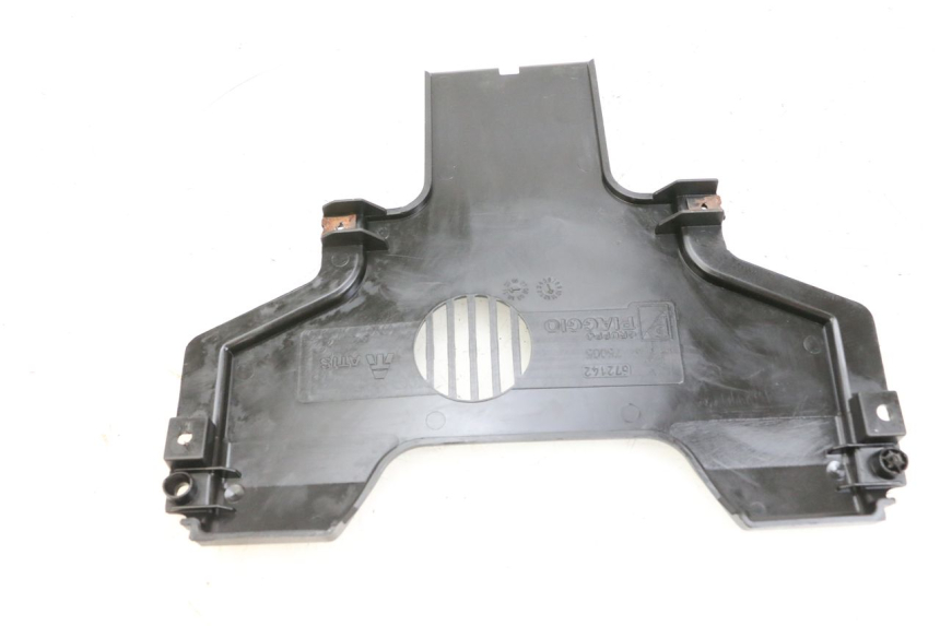 photo de POŁĄCZENIE PODNÓŻKA PIAGGIO MP3 HPE 350 (2018 - 2020) - Szczegół części