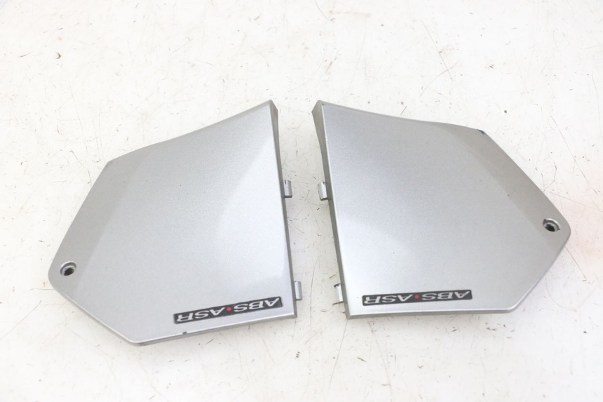 photo de POŁĄCZENIE PODNÓŻKA PIAGGIO MP3 500 (2014 - 2017) - Szczegół części