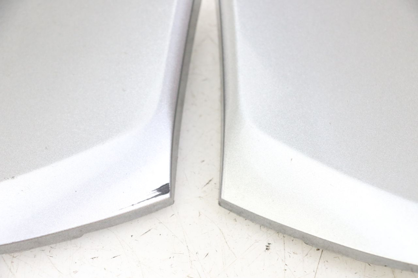 photo de POŁĄCZENIE PODNÓŻKA PIAGGIO MP3 500 (2014 - 2017) - Zoom stanu zużycia