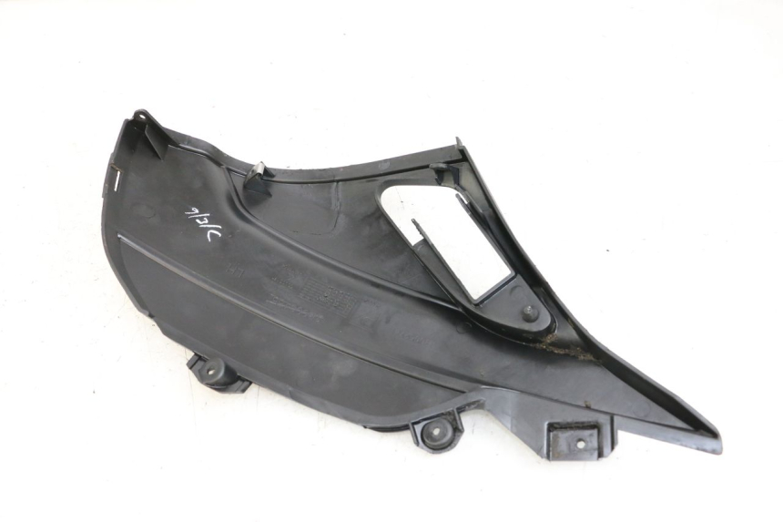 photo de POŁĄCZENIE PODNÓŻKA PIAGGIO NEW TYPHOON 50 (2018 - 2021) - Widok ogólny