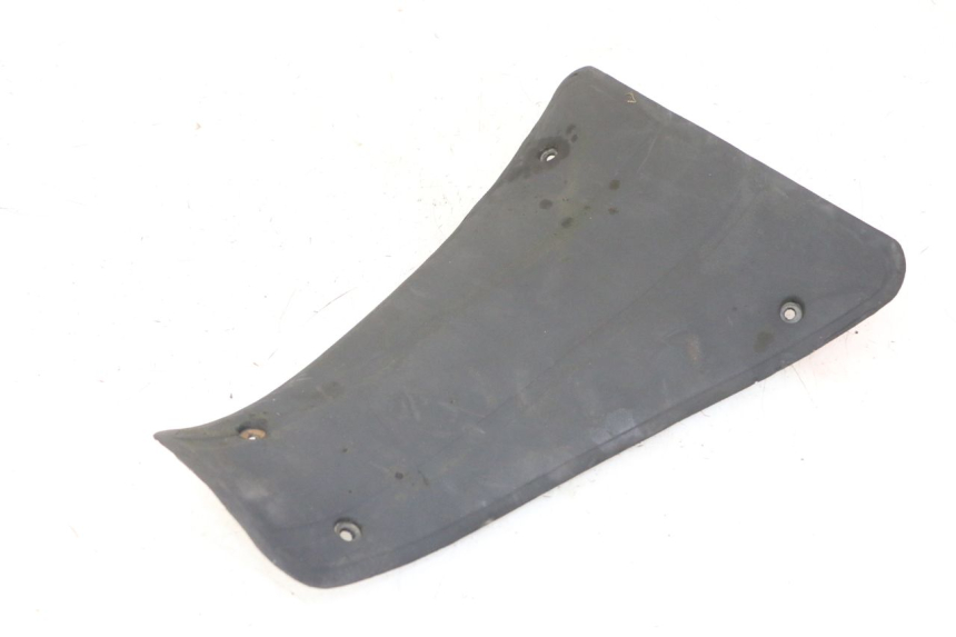 photo de Złącze podnóżka PIAGGIO VESPA GRANTURISMO 200 (2004 - 2005) - Widok główny