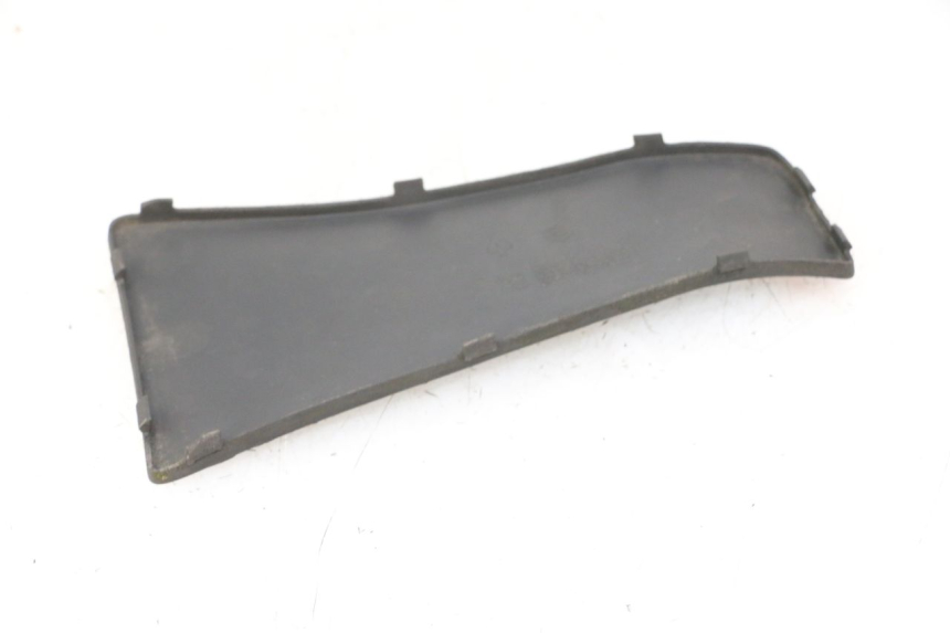 photo de Złącze podnóżka PIAGGIO VESPA LX 150 (2005 - 2013) - Zoom stanu zużycia