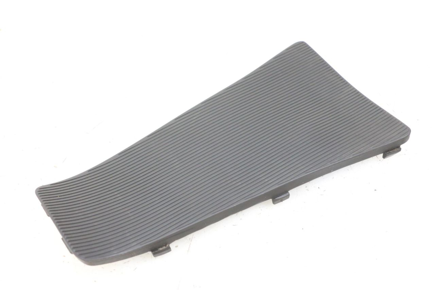 photo de POŁĄCZENIE PODNÓŻKA PIAGGIO VESPA LX IE 125 (2010 - 2012) - Zoom stanu zużycia