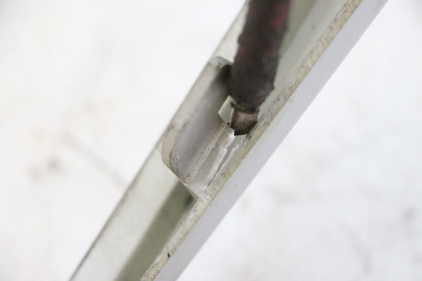 photo de POŁĄCZENIE PODNÓŻKA PEUGEOT SATELIS 250 (2006 - 2012) - Szczegół części