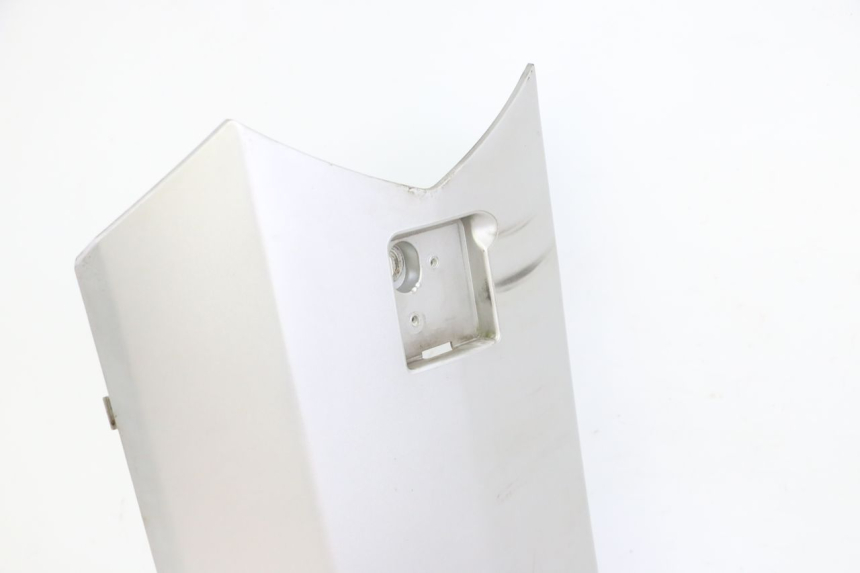 photo de POŁĄCZENIE PODNÓŻKA PEUGEOT SATELIS 250 (2006 - 2012) - Zbliżenie komponentów