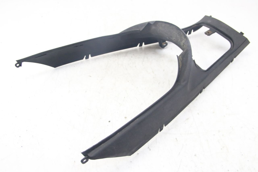 photo de Złącze podnóżka MBK SKYLINER 125 (1998 - 2001) - Zbliżenie techniczne