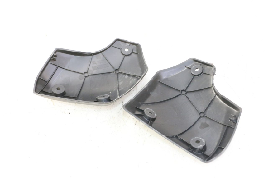 photo de POŁĄCZENIE PODNÓŻKA PEUGEOT STREETZONE I NAKED 2T 50 (2018 - 2020) - Widok ogólny