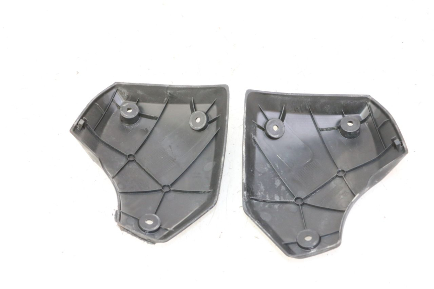 photo de POŁĄCZENIE PODNÓŻKA PEUGEOT STREETZONE I NAKED 2T 50 (2018 - 2020) - Punkty mocowania