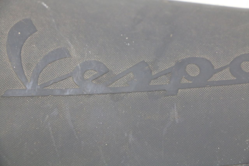photo de POŁĄCZENIE PODNÓŻKA PIAGGIO VESPA PRIMAVERA 2T 50 (2013 - 2018) - Zbliżenie techniczne
