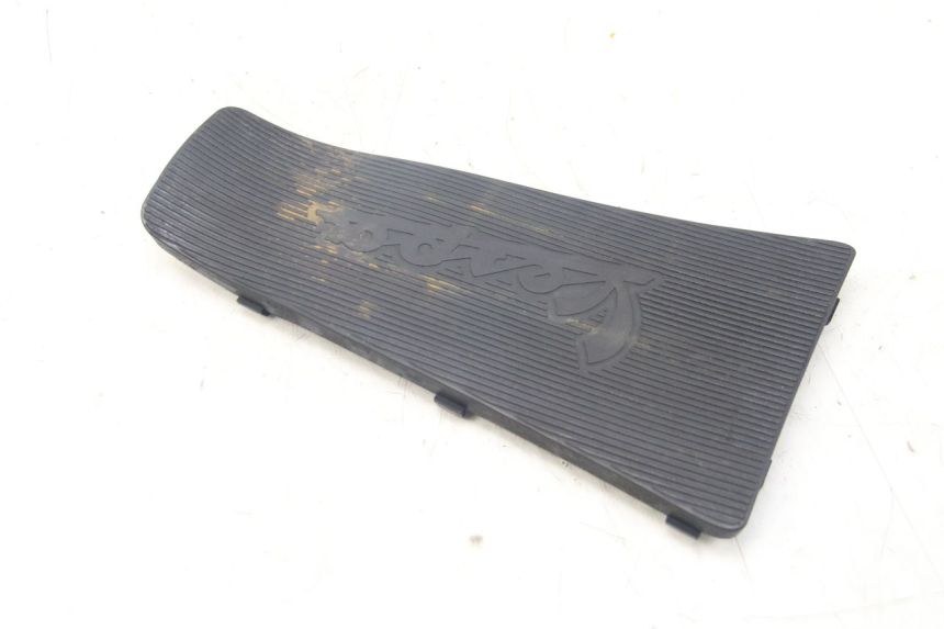 photo de POŁĄCZENIE PODNÓŻKA PIAGGIO VESPA S 2T 50 (2007 - 2014) - Zbliżenie techniczne